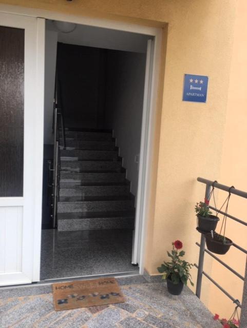 Apartment Noel Fažana Exteriör bild